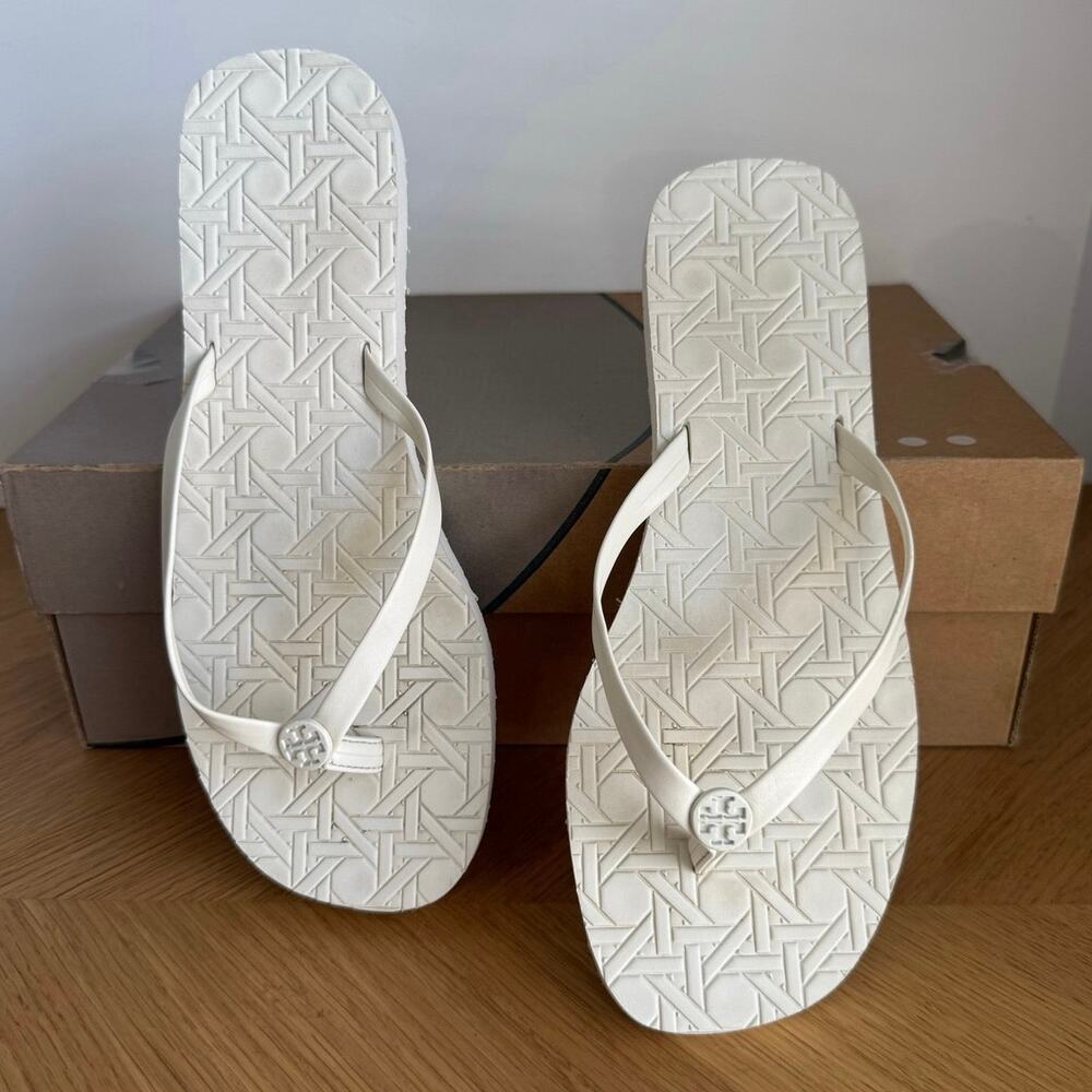 Tory Burch Gemini Link Women Slides Flip Flops- SZ 8